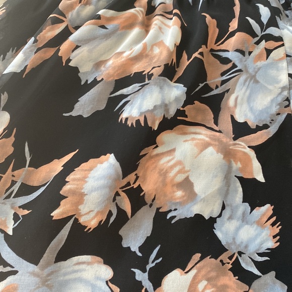 ASTR Romper - Picture 3 of 4